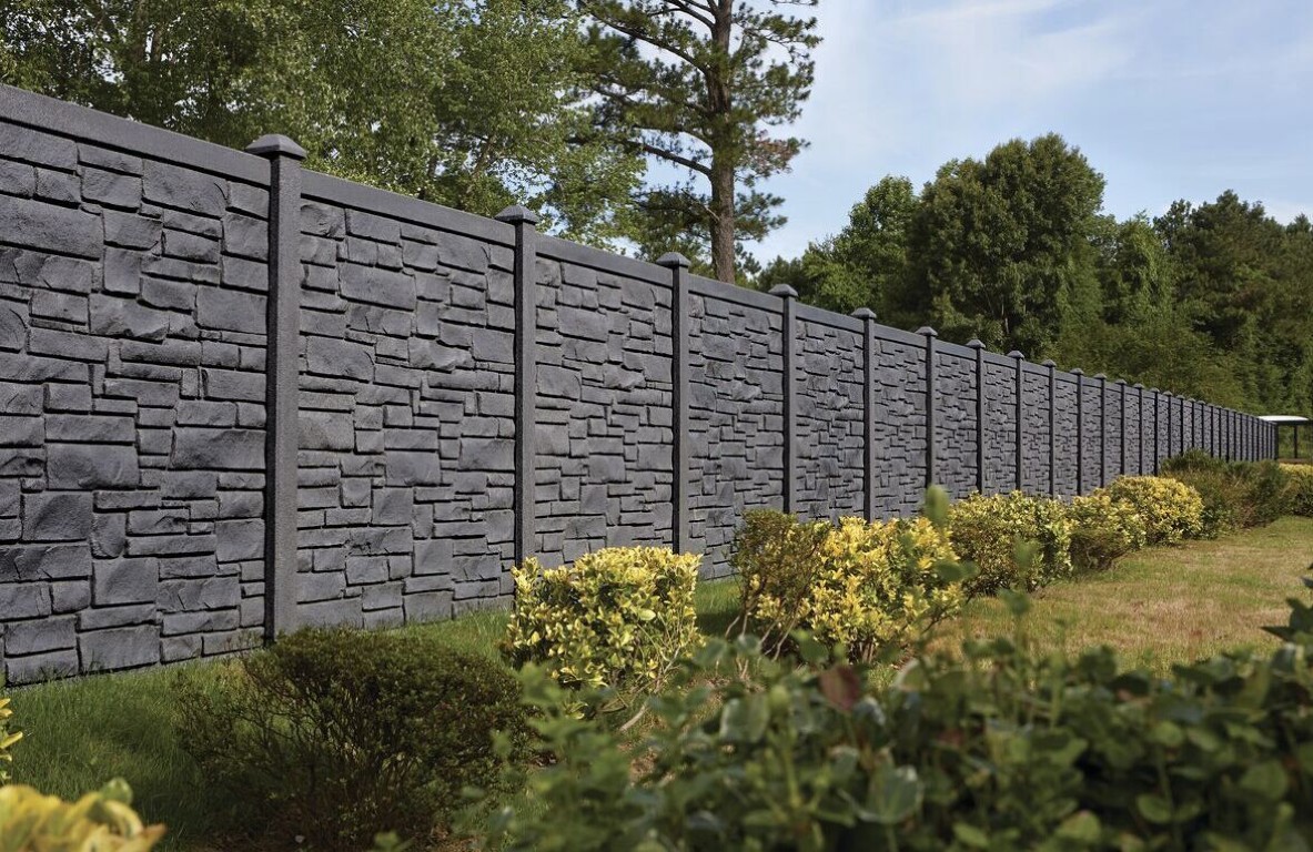 Durable commercial-grade privacy fence for business property perimeter security
